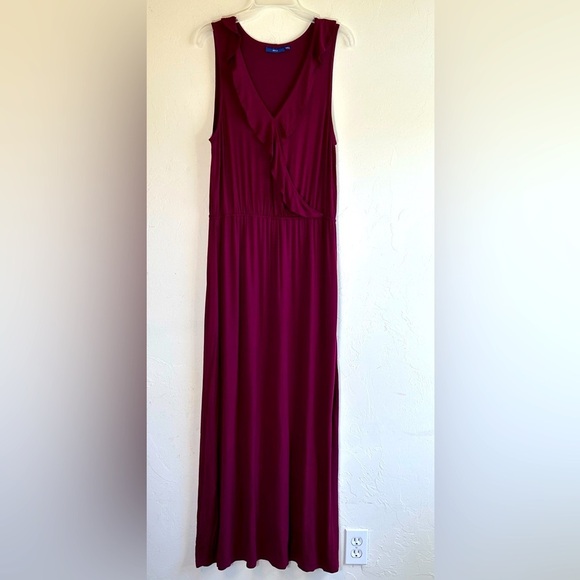 Apt. 9 Wine/Burgundy V-Neck Ruffle Sleeveless Maxi Dress with Side Slit Sz L - Picture 1 of 13